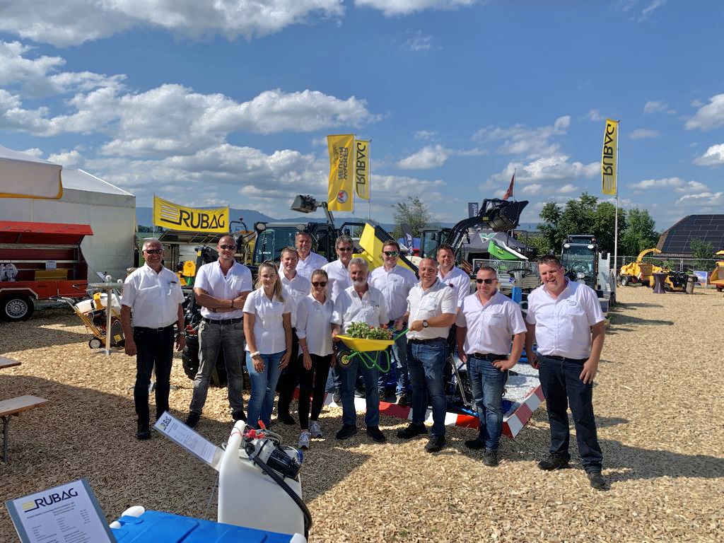 Teamfoto auf RUBAG Stand an der ÖGA 2022