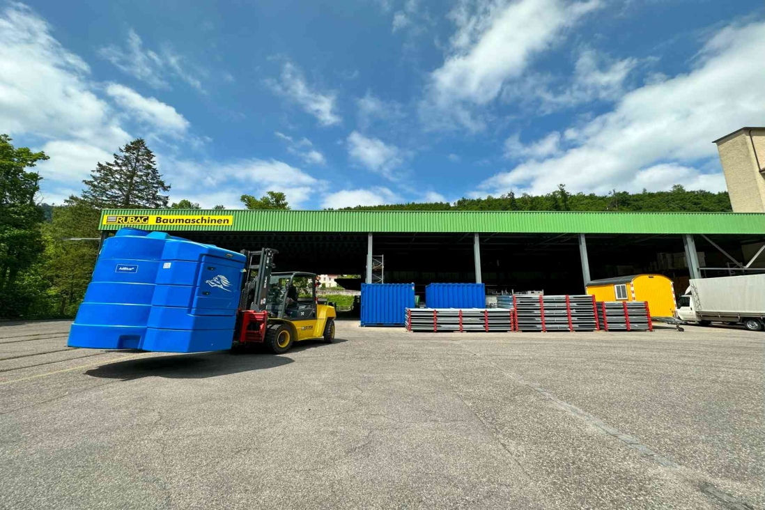 RUBAG Baumaschinen Standort in Grellingen Lagerumschlagplatz